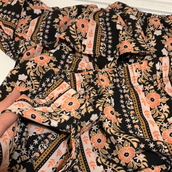 Pants and crop top set - Picture 2 of 4